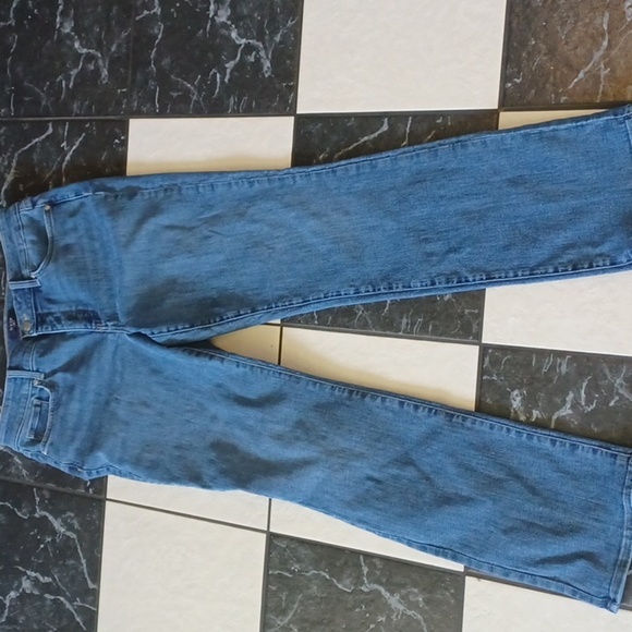 NYDJ Marilyn Straight Leg Jeans,  sz 12, 11" rise, 32" waist with stretch, 30" L - Picture 3 of 6